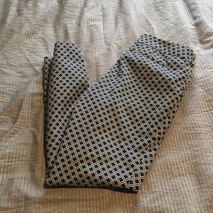 Dalia patterned dress pants sz 4